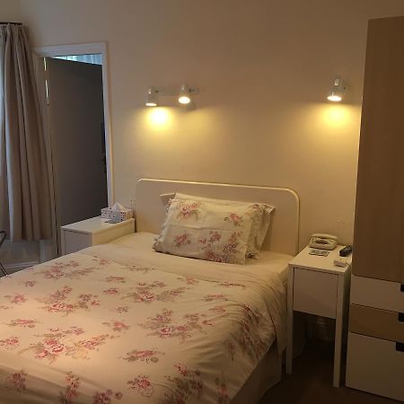 Heather House Bed And Breakfast Oxford Bagian luar foto